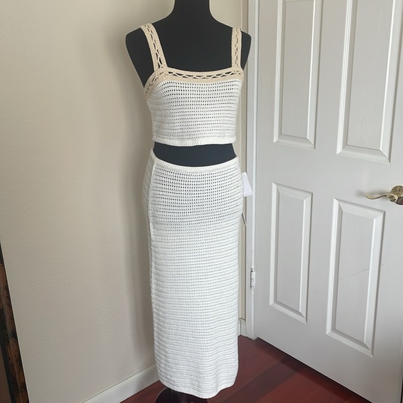 New House of Harlow 1960 x Revolve Crochet Knit 2 piece Skirt & Top Set